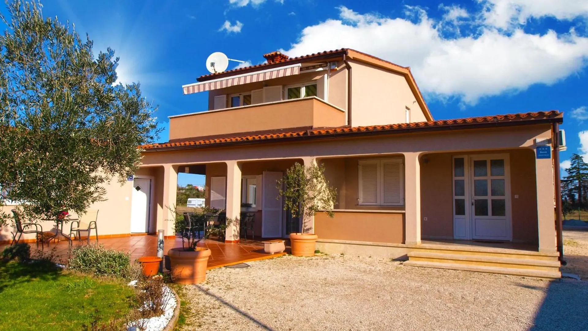 Apartments Iva 1534 Pula