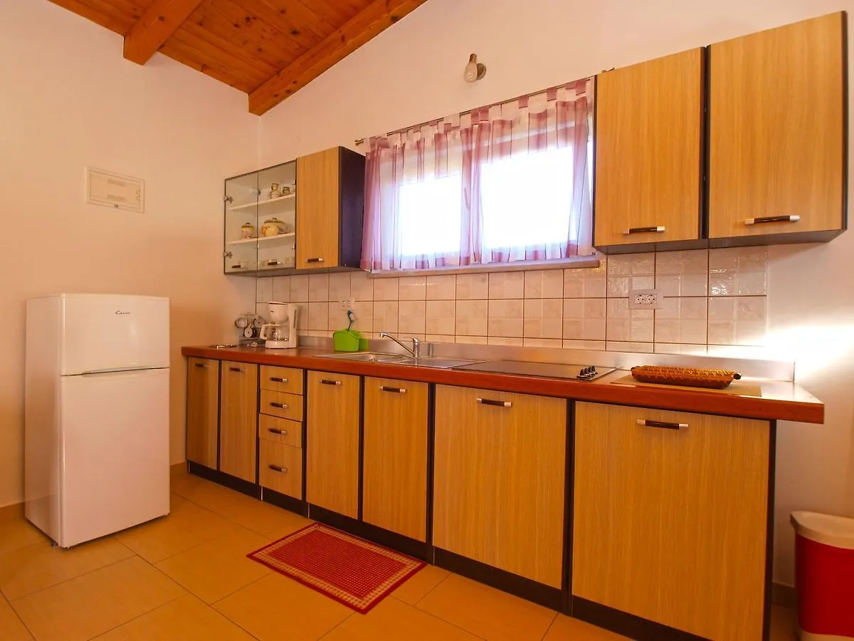 Apartments Iva 1534 Pula