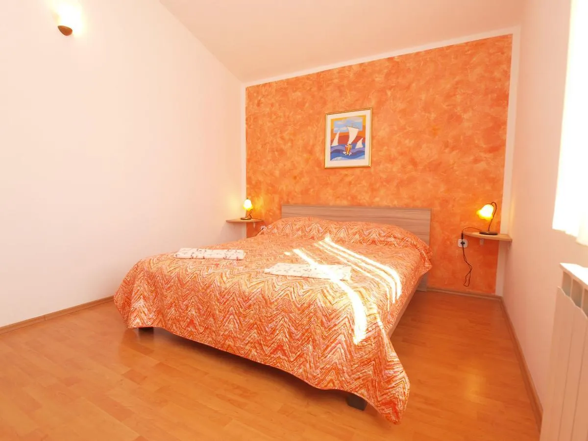 Apartments Iva 1534 Pula